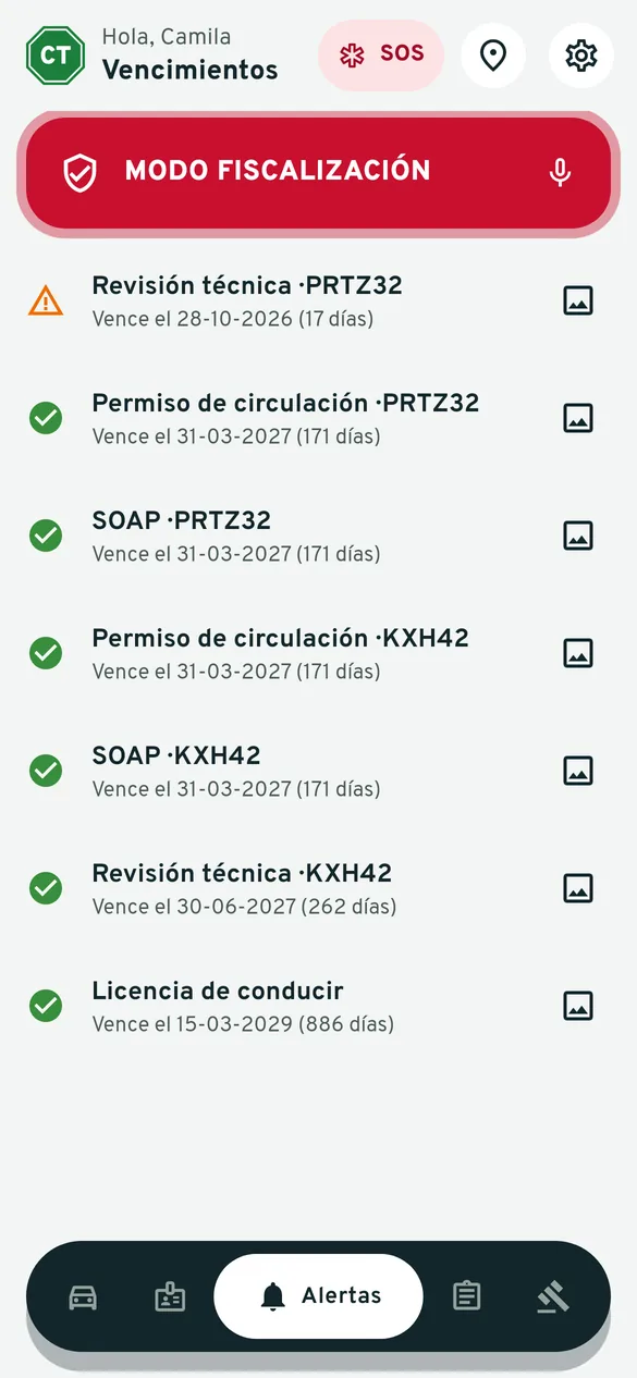 Pantalla de vencimientos de la app: revisión técnica por vencer y el resto de los documentos al día